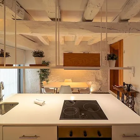 Cativo Charming Duplex 公寓 *