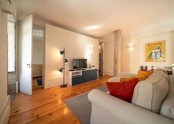 Cativo Charming Duplex 아파트 포르투