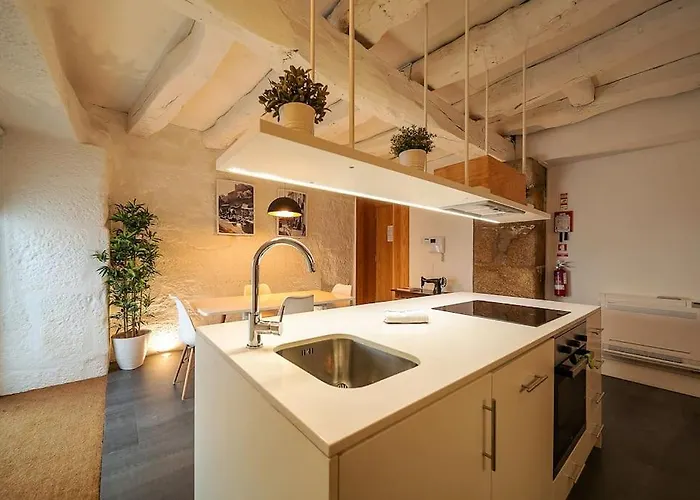 아파트 Cativo Charming Duplex *